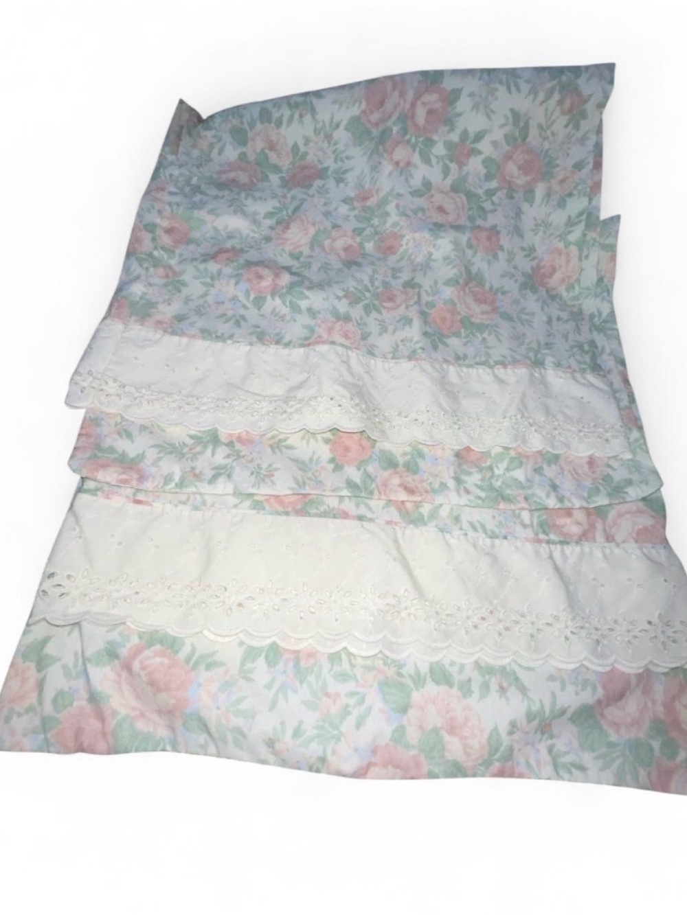 Vintage 80’s Floral Lace Trim Pillowcase Set - Pink and Cream